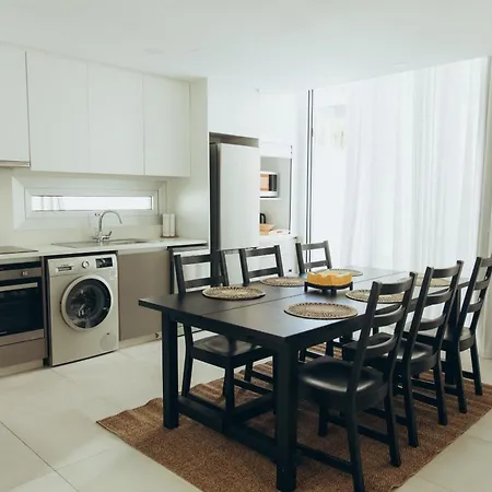 Luxury 2-floor With Private Swimming Pool فيلة *