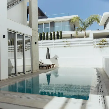 Luxury 2-floor With Private Swimming Pool