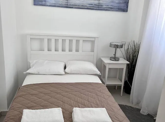 Luxury 2-floor With Private Swimming Pool Vilă Paralimni